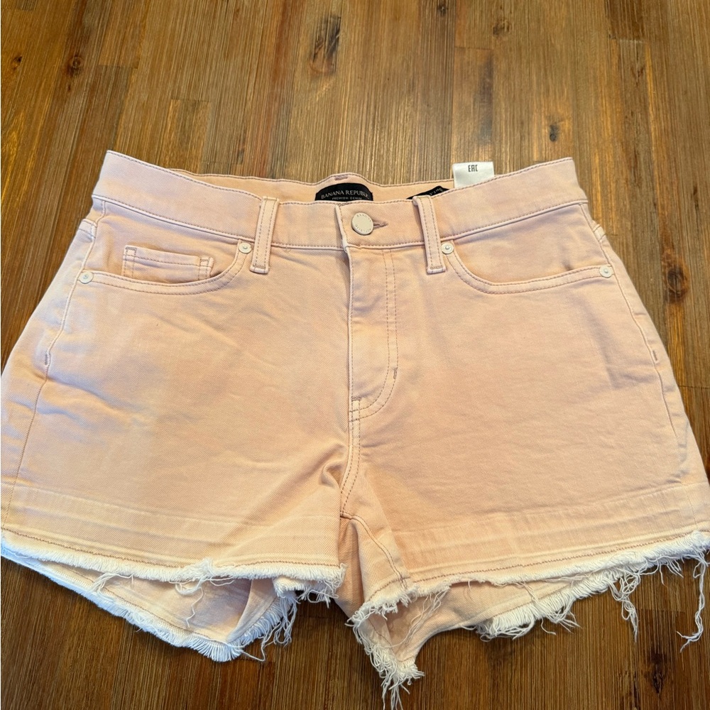 Pink Jean Shorts 🩷 Banana Republic